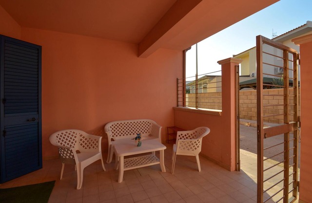 2 bedroom awesome home in Punta Secca