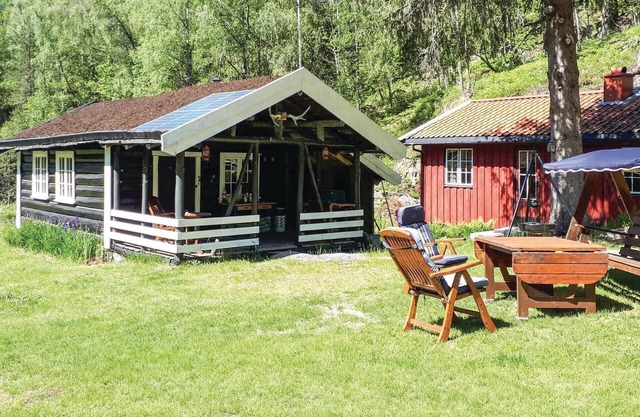 2 bedroom awesome home in Iveland