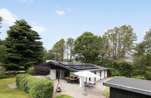 2 bedroom lovely home in Liseleje