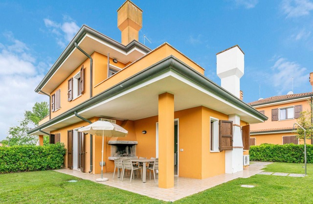 2 bedroom stunning home in Albarella RO