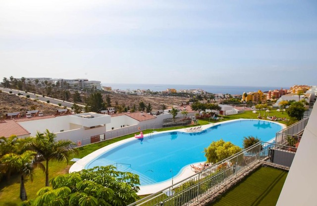 2 Bedrooms Apartment In Magnolia Golf Resort, La Caleta