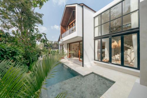 2 BR Jungle View Villa in Cepaka - Canggu