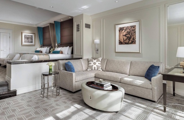 2 Connecting Suites at a 5⭐️ Hotel