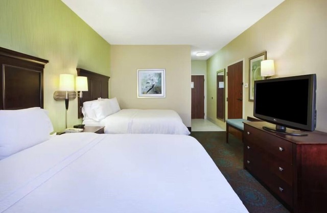 2 Exclusive Suites w/Free Breakfast – Great for Extended or Short Stays