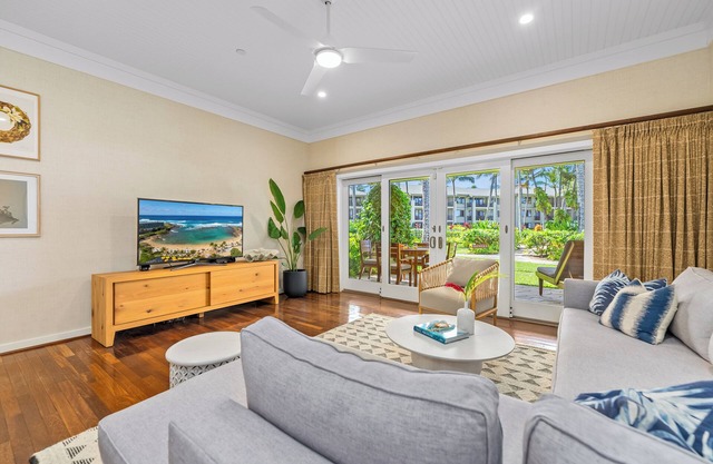 2 Oceanfront Villas in One! Turtle Bay 3BR + 1BR Honeymoon w/AC+Pool+Wifi