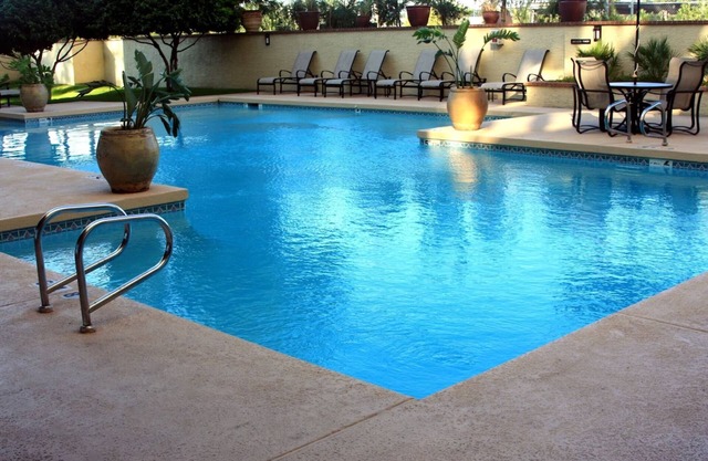 2 Queens at Crowne Plaza Phoenix Airport with Pool & Free Shuttle Service