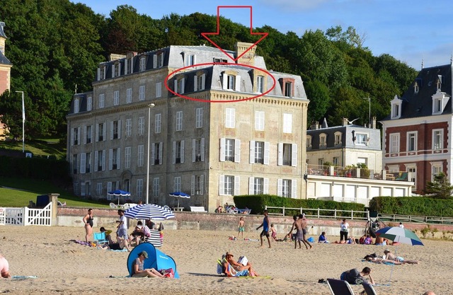2 rooms Trouville on sea. Direct access to the beach