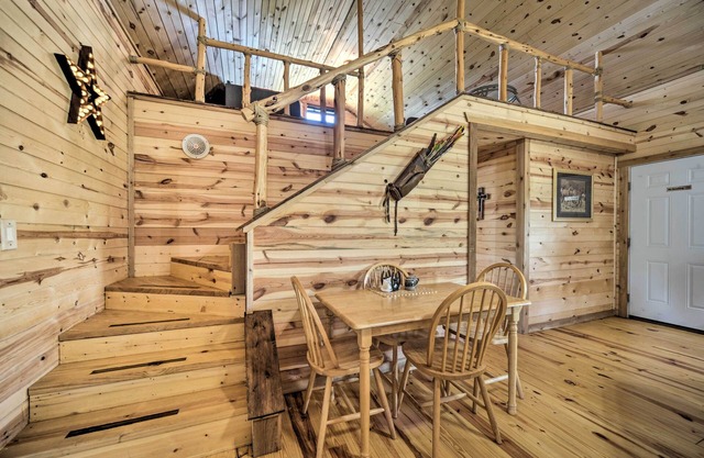 2 Rustic Cabins w/Porches on Remote Ranch!
