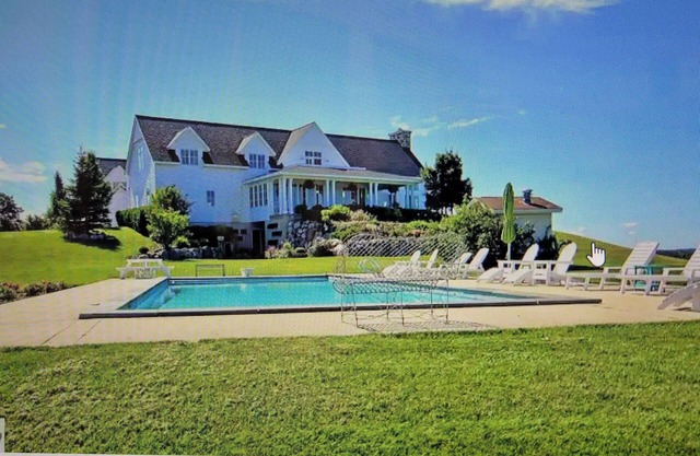 2023 Vineyard House