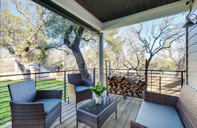 21 Mi to Dtwn: Spacious Home in Austin Suburbs!