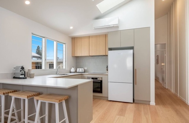 22 North & South - Two modern duplexes in a prime location close to the beach