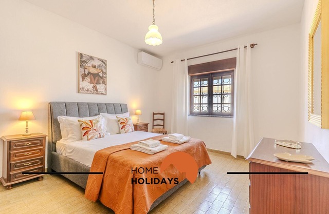 #240 Casa de Praia Balaia by Home Holidays