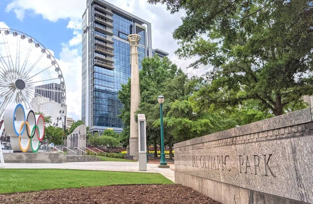 2Bed/2Bath Gorgeous New Resort in Downtown Atlanta!