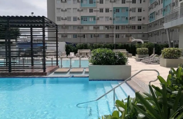 2BR Cozy Seaside Condo in Dumaguete