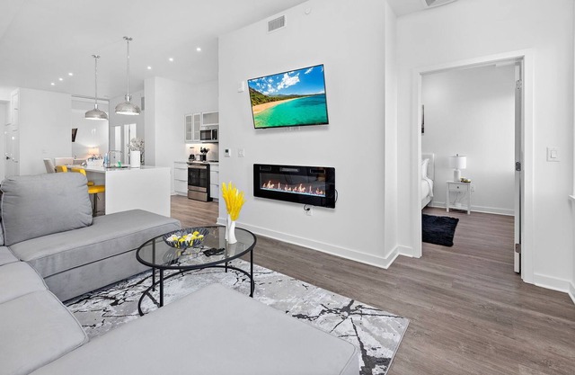 2BR Oasis Downtown Kansas City