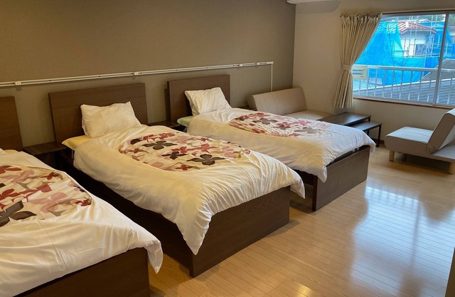 2F Westernstyle room 2 Small staircase ant roo/Minamitsuru-gun Yamanashi