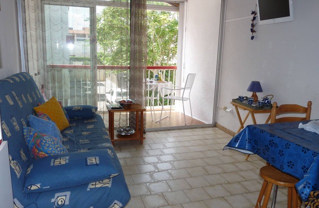 2minutes from the beach, 4-person apartment, close to shops