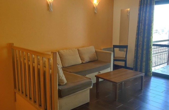 2nd floor, swimming pool, sauna, terrace, parking, tv, 50m², Pra Loup