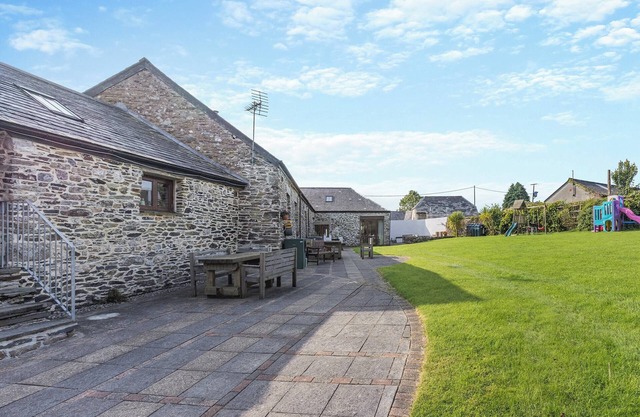 3 bedroom accommodation in Tresmeer, near Launceston