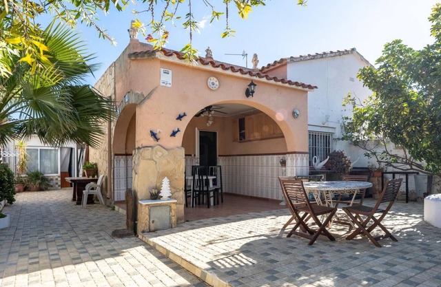 3 bedroom accommodation in Cambrils