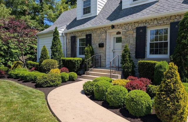 3-Bedroom Cape Cod Oasis, Private Yard, Fire Pit