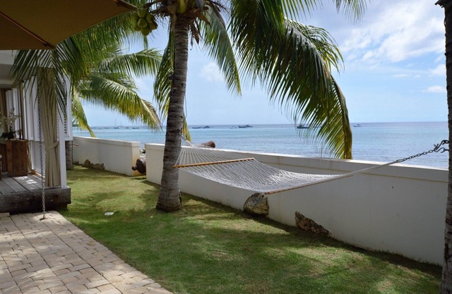 3 Bedroom Chic Beach House at Little Good Harbour