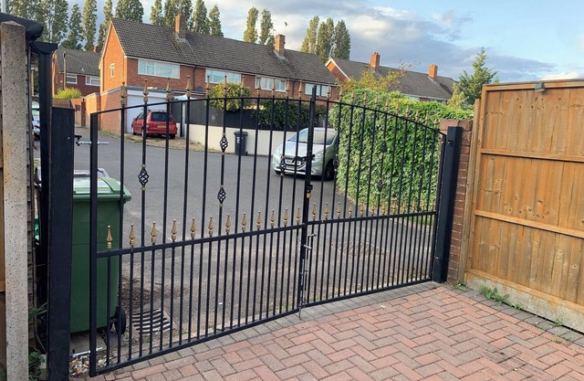 3 Bedroom Cozy House in Reading
