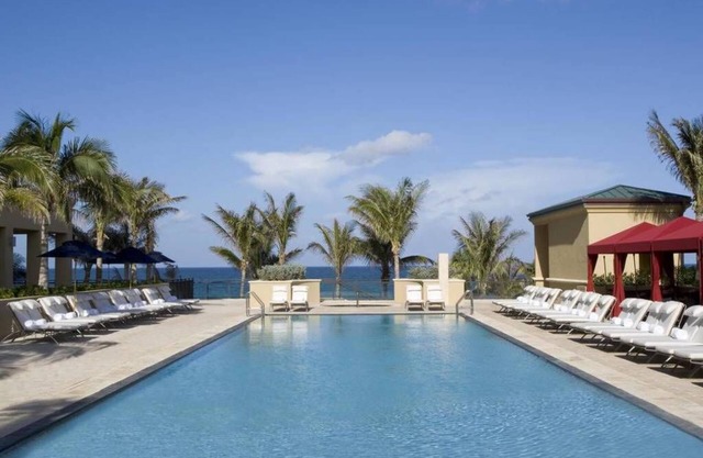 3 bedroom Luxurious Presidential Penthouse ,Ocean View + 5 star Resort Amenities