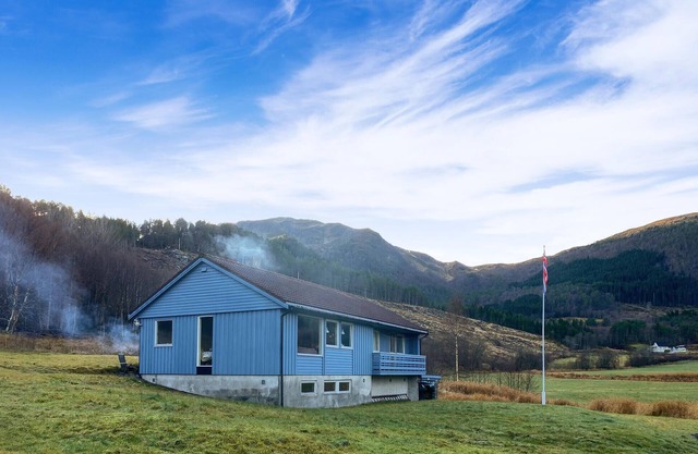 3 bedroom nice home in Mjosundet