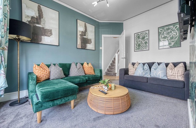3 BR Stunning House Southsea,