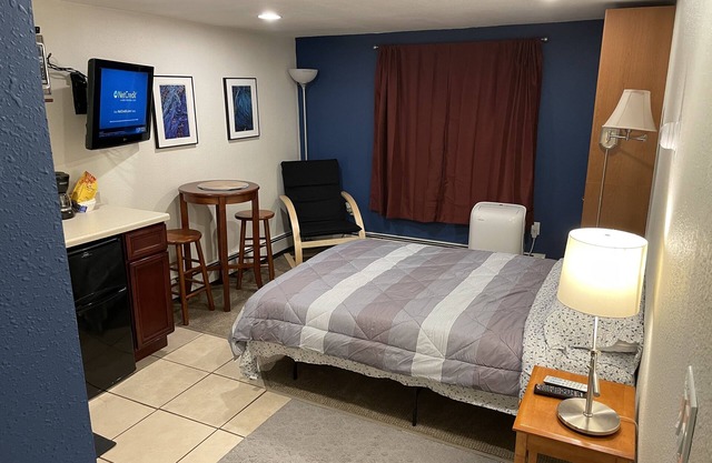 #3 Downtown Anchorage Studio!