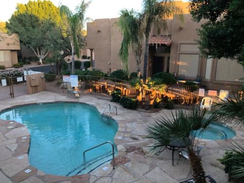 3 En Suite Bedrooms! Spacious 2-story townhome with pool and spa + 2-car garage
