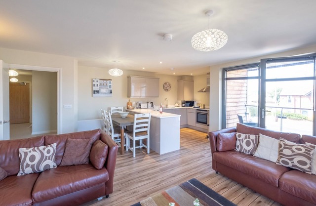 3 King Georges House - Located in the seaside town of Aldeburgh - Aldeburgh Coastal Cottages