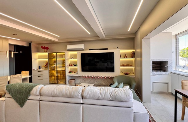 3 modern suites, luxurious apartment 30 meters from the beach and all the comfort