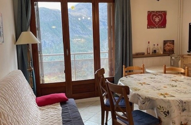 3-room apt for 6 people, pets allowed, near slopes