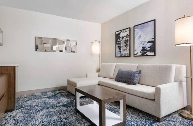 3 Sleek Units in the Heart of Virginia! Pool, Near First Landing State Park