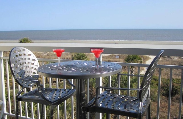 316 Breakers-Direct Ocean Front View-Updated & Highly Rated for Cleanlinessnn
