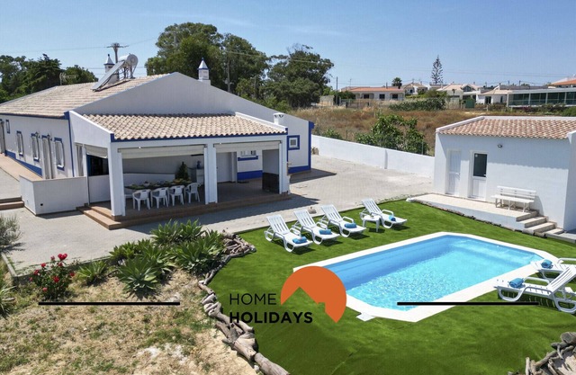 #331 Casa Chico Rita by Home Holidays