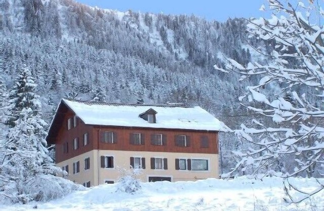 36 persons chalet with view of the Leman lake and the MÈmises mountain