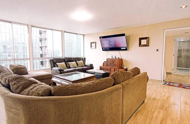 3BDRM APART. IN PARDO AV. CLOSE TO KENNEDY PARK, MIRAFLORES