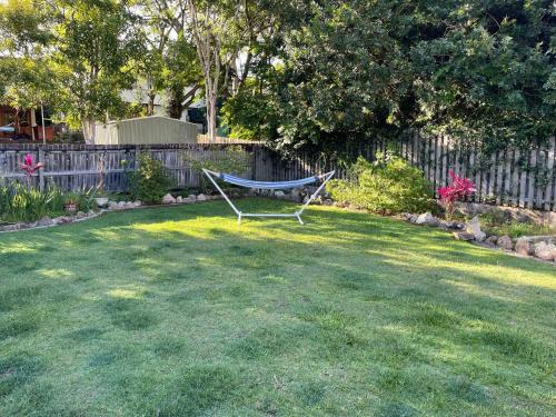 3BR Comfy Home, Gym & Garden in The Gap
