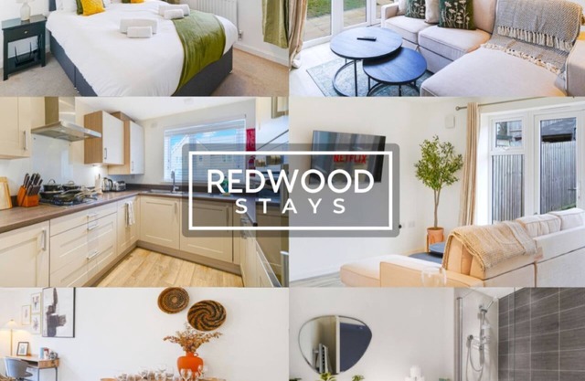3BR House | Near Festival Place, 2X Parking, Wi-Fi