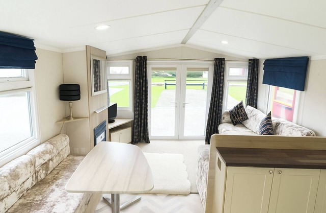 3Guest-2bedroom-WiFi-Tv