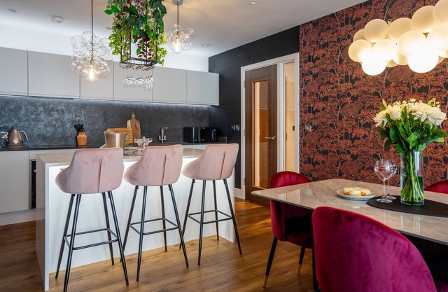 3Ten @ Ryedale House - a premium stay that sleeps 4 guests in 2 bedrooms