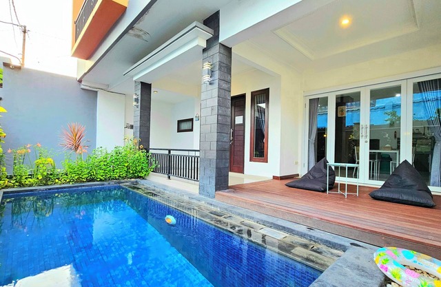 4 Bedroom Home with Pool near Canggu and Seminyak