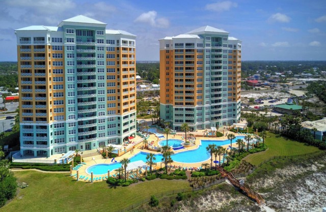 4 BR En Soleil Directly on Gulf, 5th floor unit with the best views!