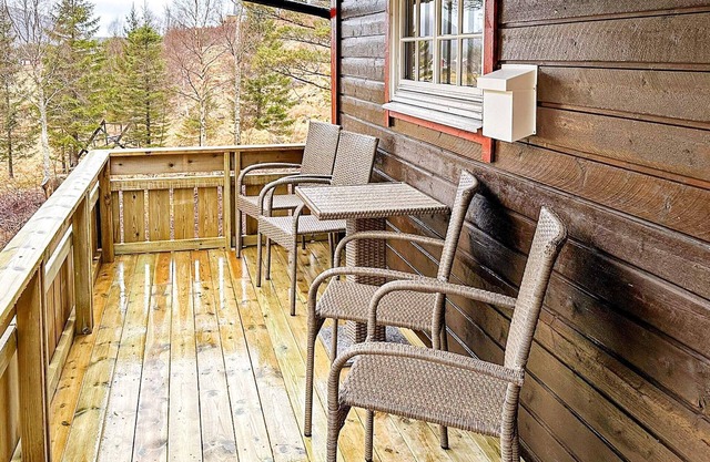 4 person holiday home in Lysøysundet