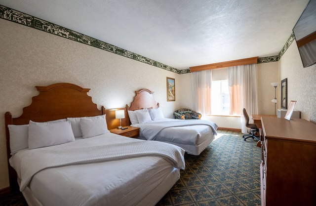 4-Star Zermatt Resort Double Queen Suite Only 15 Mins to Park City and Sundance!