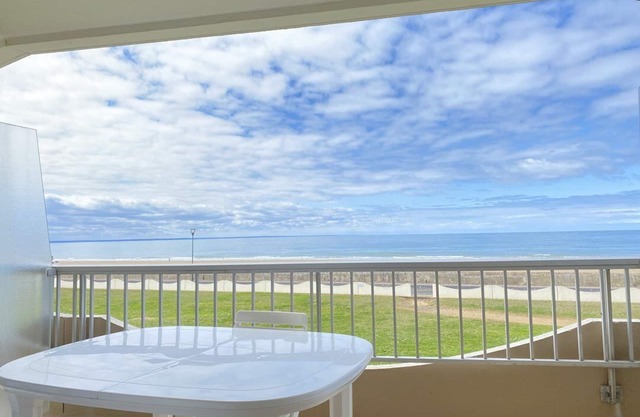 410 - In ERQUY, in the CAROUAL residence