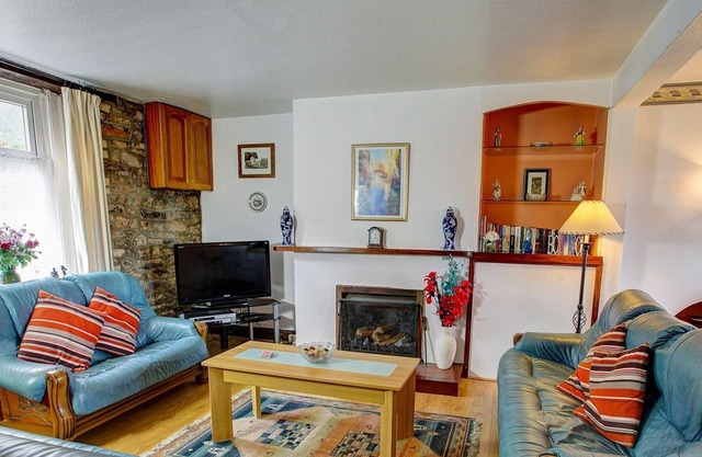 5 bedroom accommodation in East Ogwell, near Newton Abbot